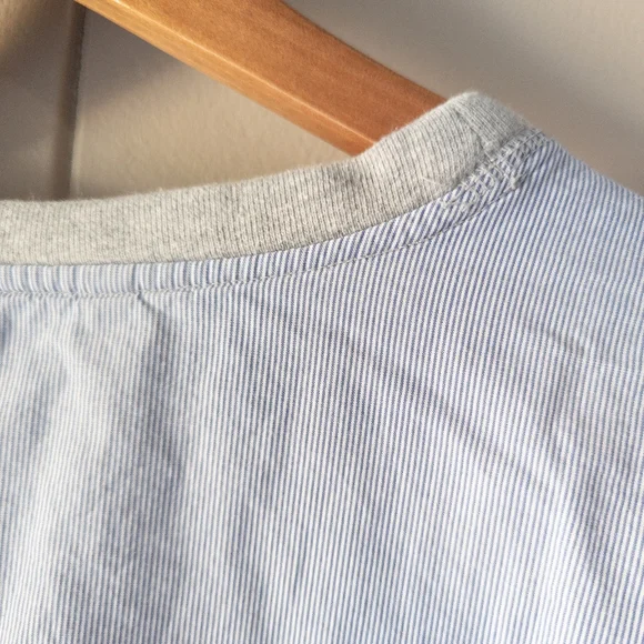 Banana Republic Mixed Media Striped Poplin Back Sweatshirt Grey - XS - Picture 9 of 11
